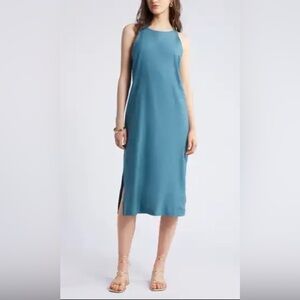 Sleeveless Linen Blend Dress